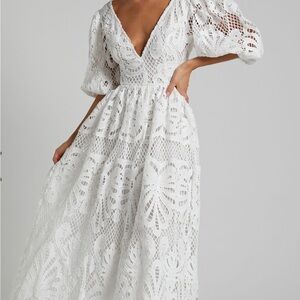 SHOWPO ANIESHAYA MIDI DRESS - V NECK CUT OUT LACE DRESS IN WHITE SIZE 10
